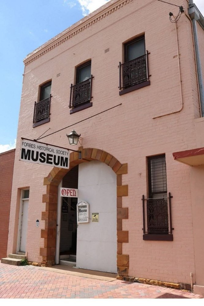 The Forbes Historical Museum, Osborne Hall - the museum on Cross Street, Forbes